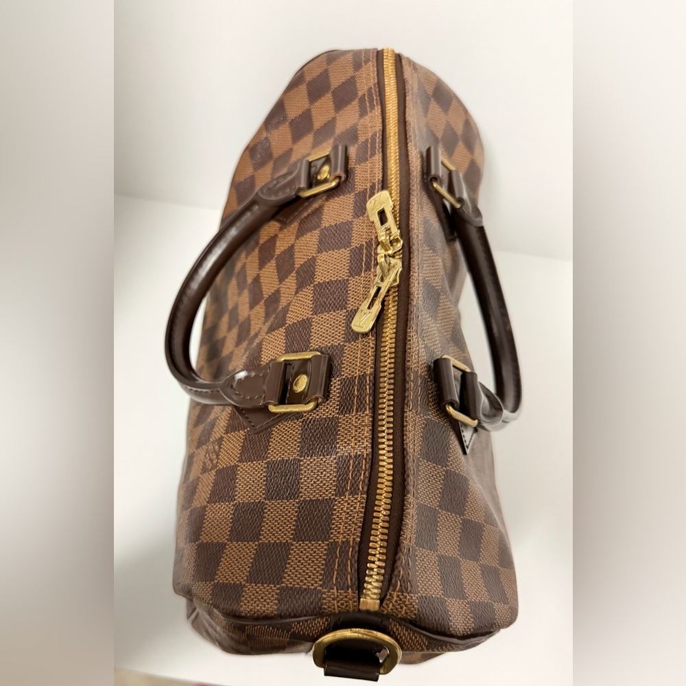 ✨ Authentic Louis Vuitton Speedy 30 Bandoulière – Damier Ebene ✨ - Picture 9 of 15